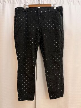 NWOT Gap Skinny Straight Leg Pants